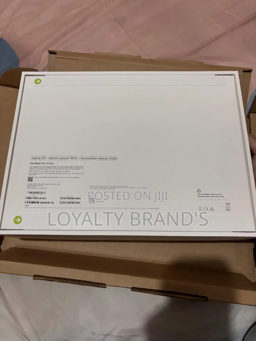 New Laptop Apple MacBook Pro 2025 M5 14-inch 24GB Apple M5 SSD 1T
