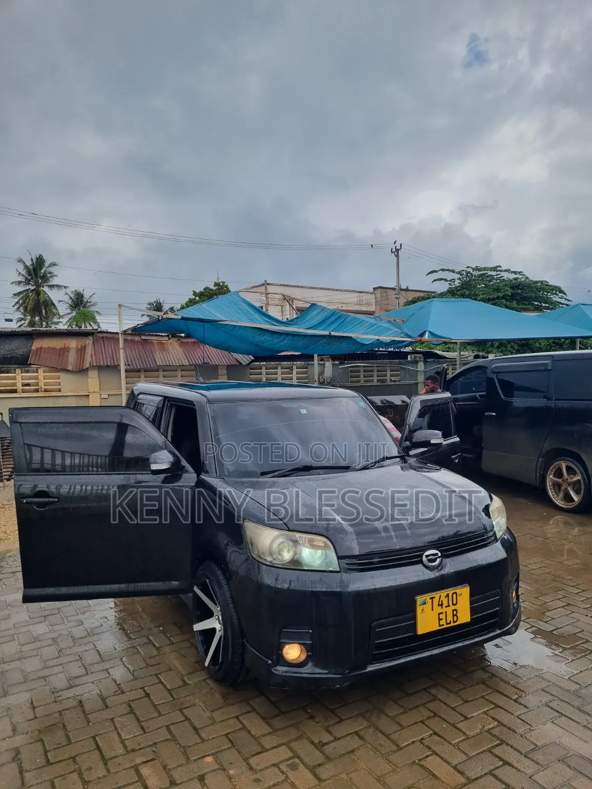 Toyota Corolla Rumion 2010 Black