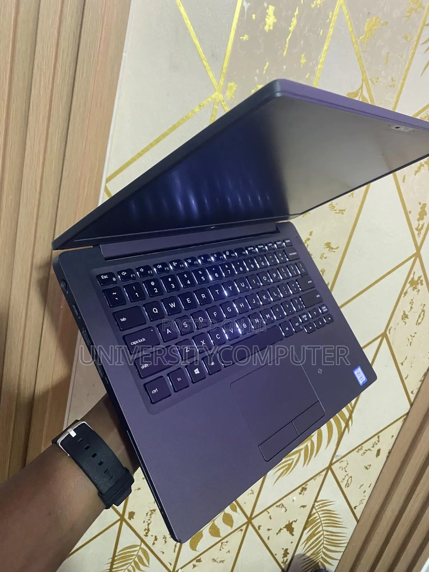 Laptop Dell Latitude 7400 8GB Intel Core i7 SSD 256GB