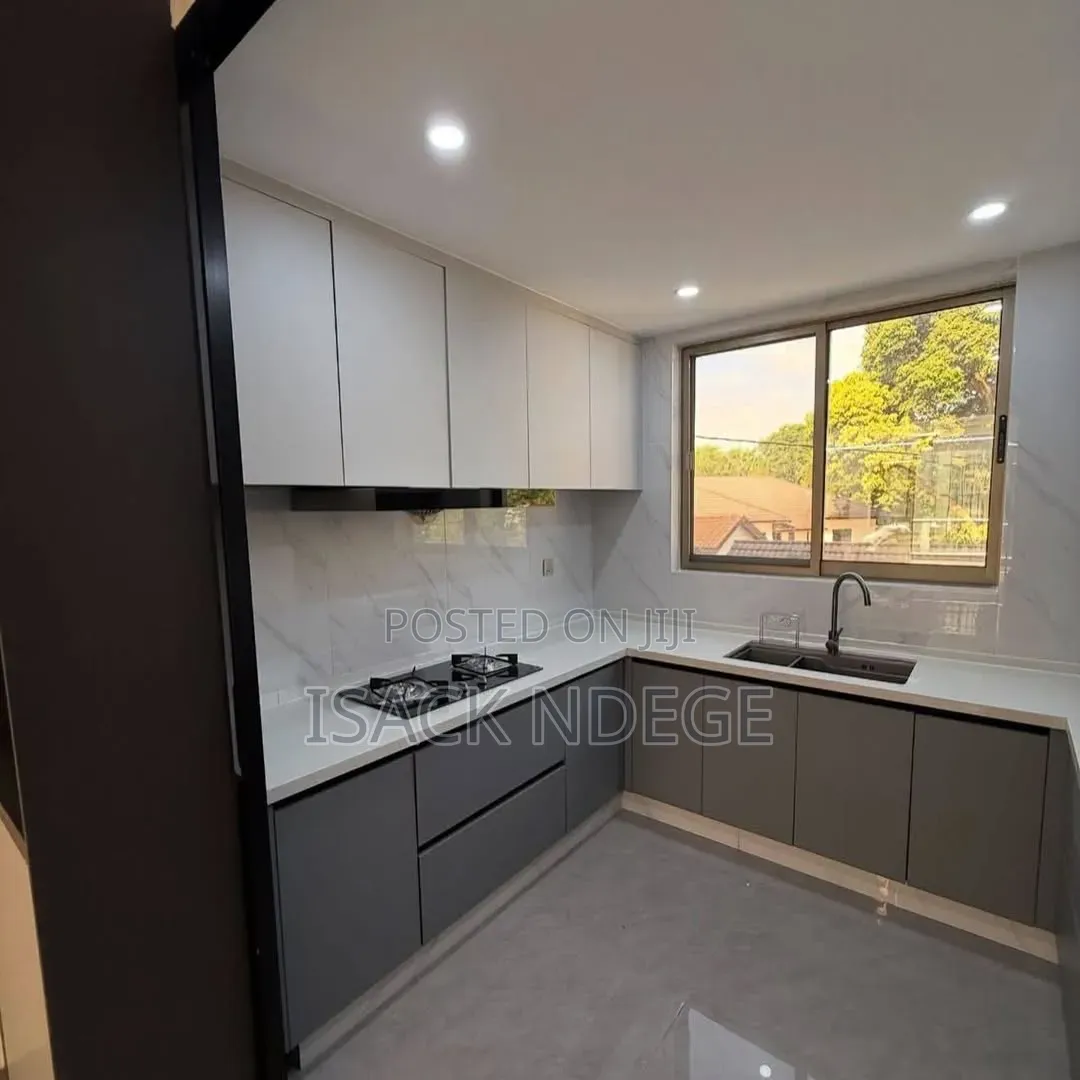 Furnished 3bdrm Apartment in Oyster Bay for rent