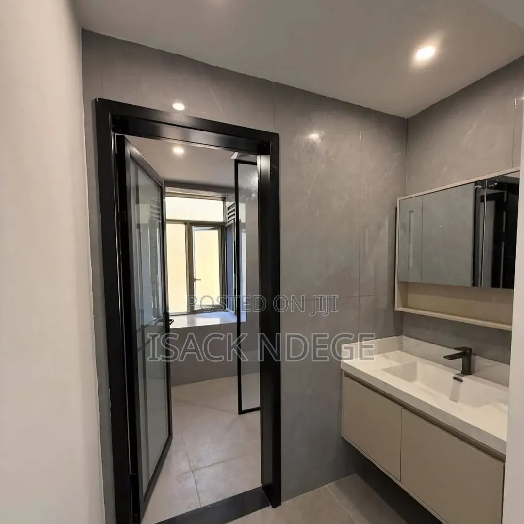 Furnished 3bdrm Apartment in Oyster Bay for rent
