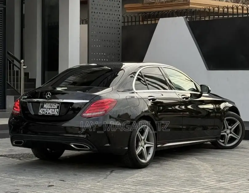 Mercedes-Benz C-Class 2015 Black