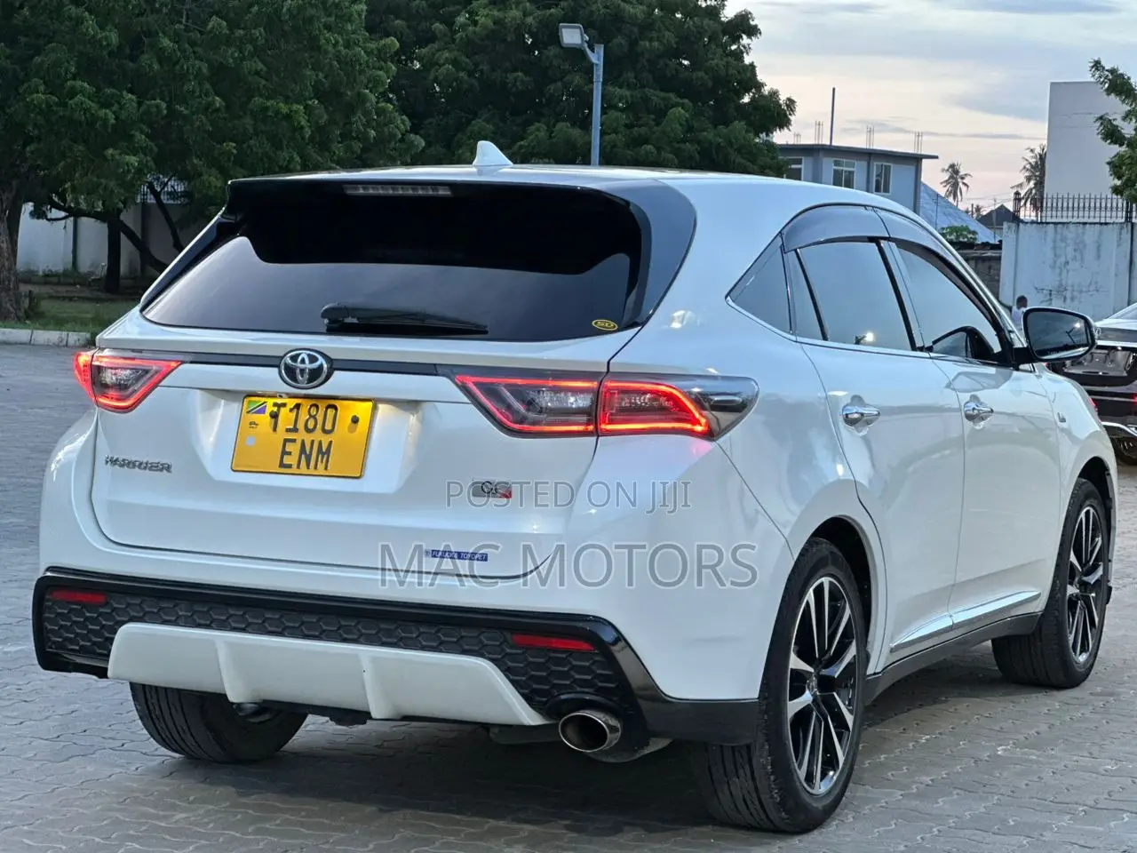Toyota Harrier 2015 Pearl
