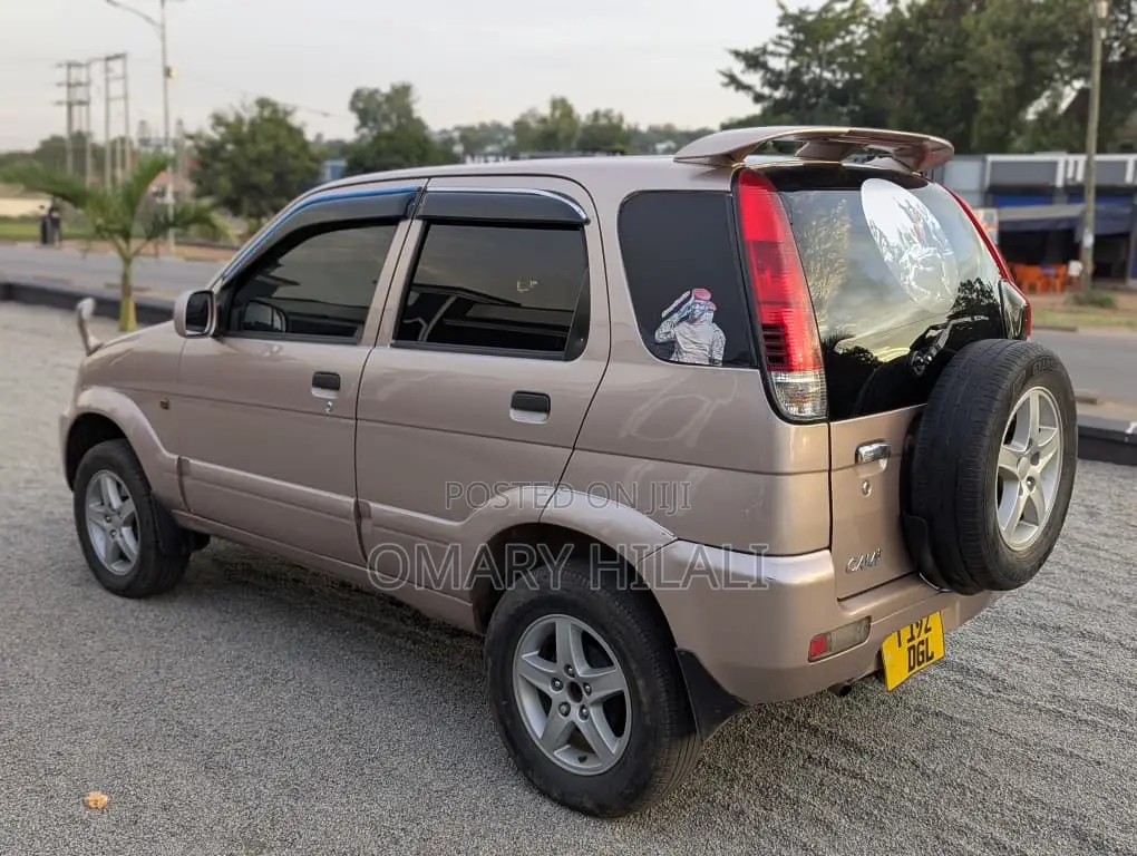 Toyota Cami 2005 Beige