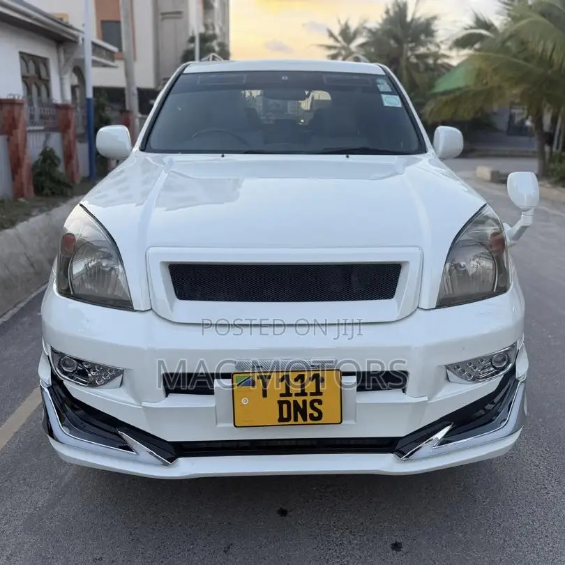 Toyota Land Cruiser Prado 2007 White