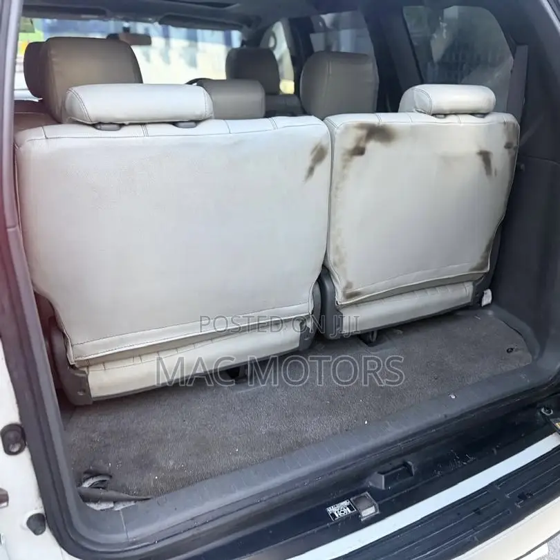 Toyota Land Cruiser Prado 2007 White