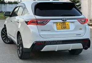 Toyota Harrier 2.0 2015 White