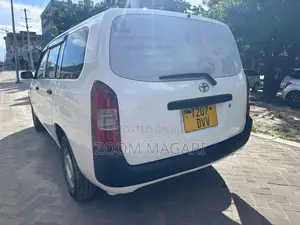 Toyota Probox 2005 White