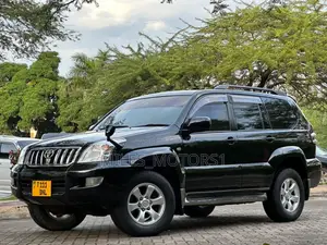 Toyota Land Cruiser Prado 2006 Black