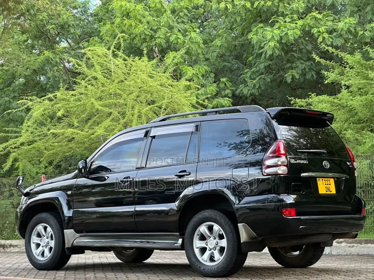 Toyota Land Cruiser Prado 2006 Black