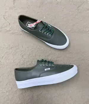 Vans Ua Authentic Sneakers Leather Collection
