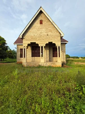 3bdrm House in Nyamhongolo, Ilemela Ward for sale