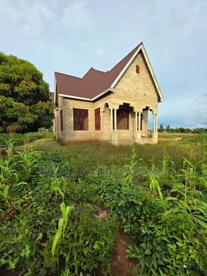 3bdrm House in Nyamhongolo, Ilemela Ward for sale
