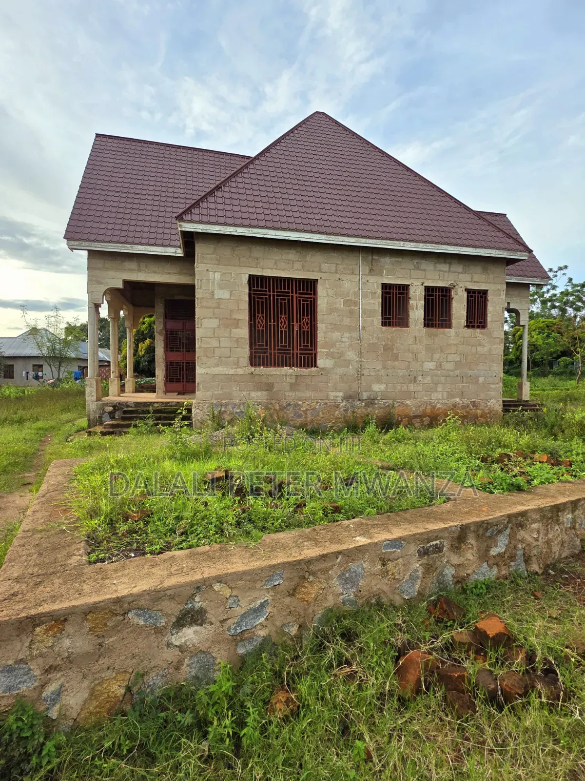 3bdrm House in Nyamhongolo, Ilemela Ward for sale