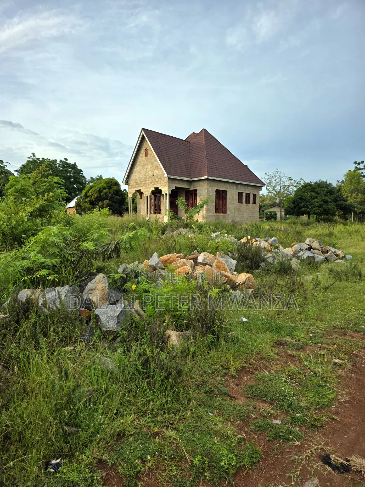 3bdrm House in Nyamhongolo, Ilemela Ward for sale