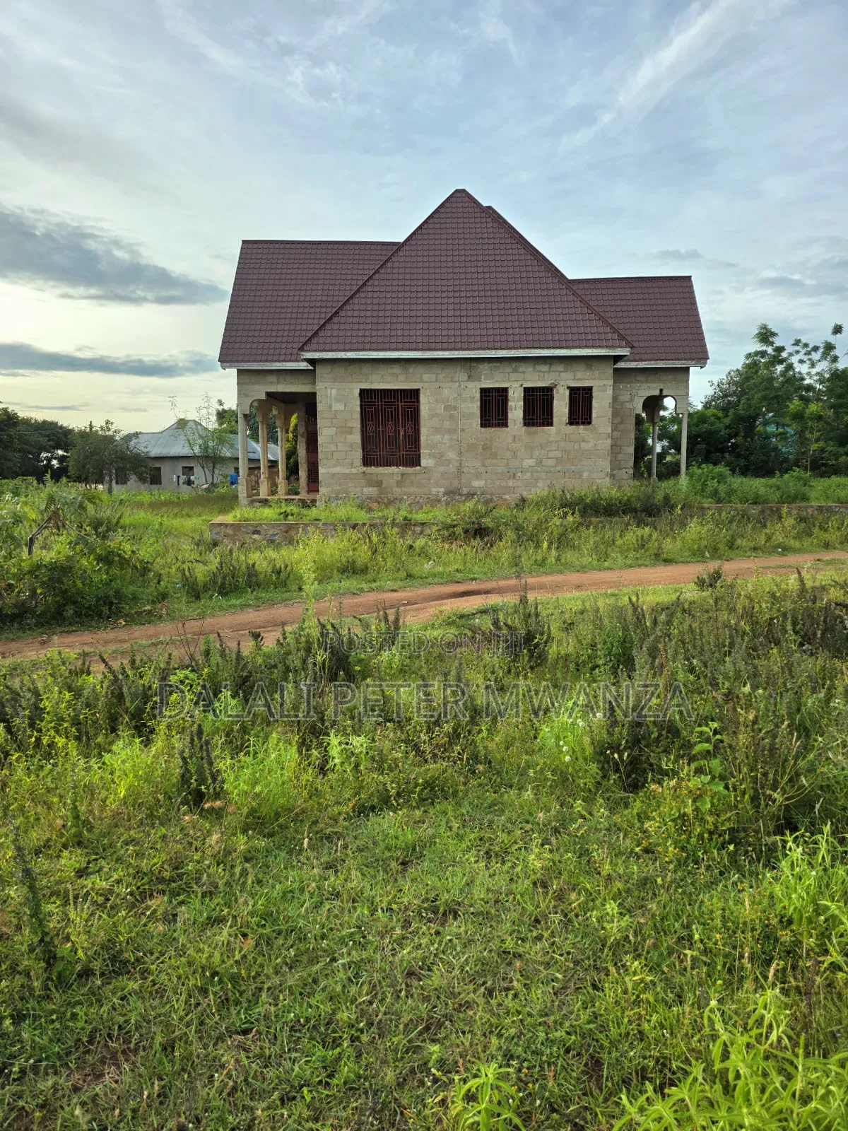 3bdrm House in Nyamhongolo, Ilemela Ward for sale