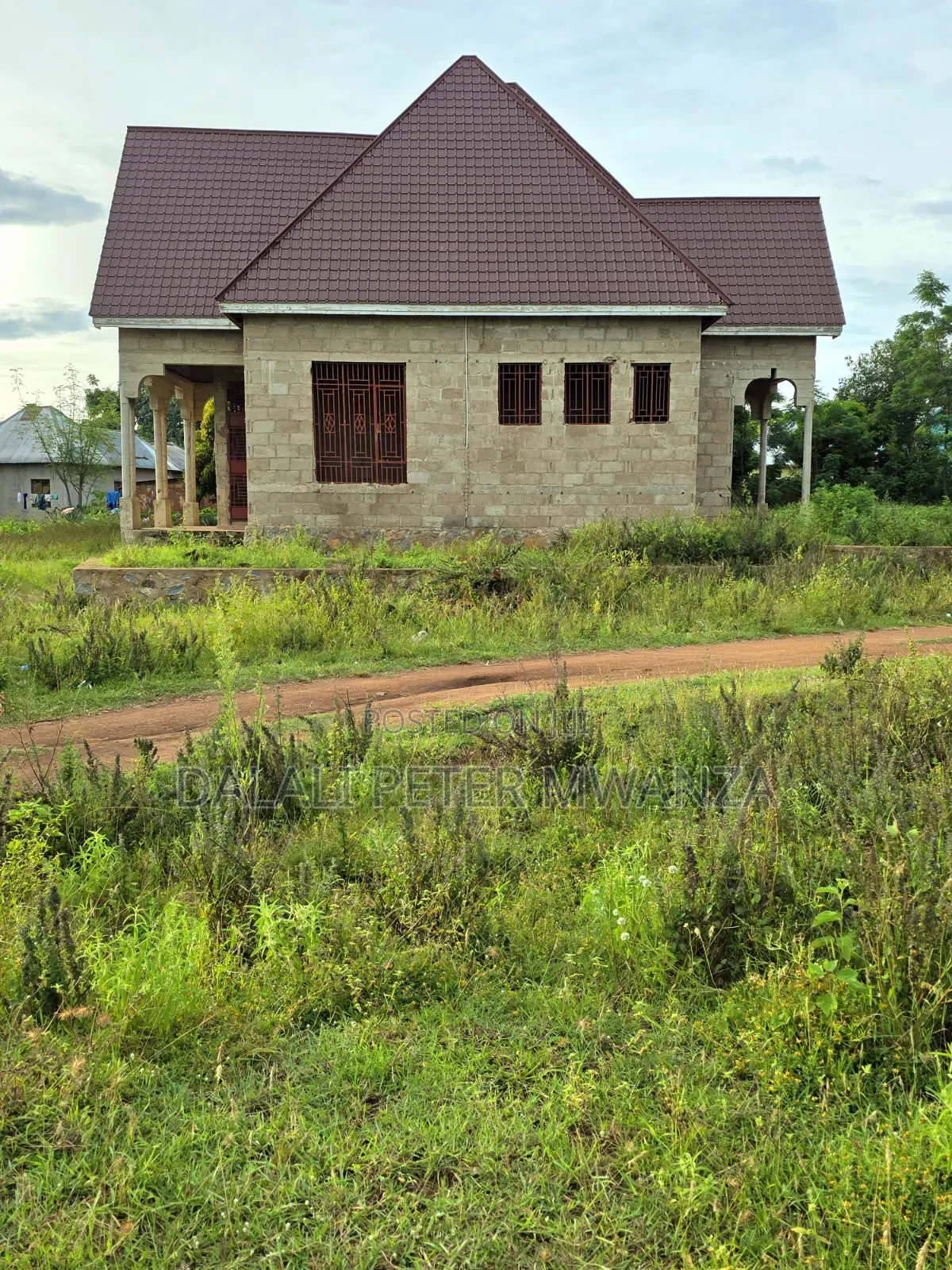 3bdrm House in Nyamhongolo, Ilemela Ward for sale