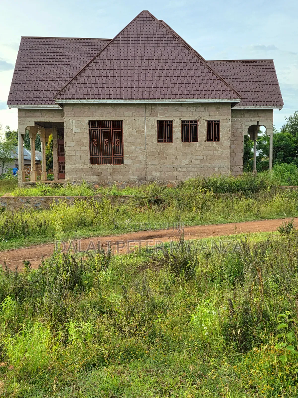3bdrm House in Nyamhongolo, Ilemela Ward for sale