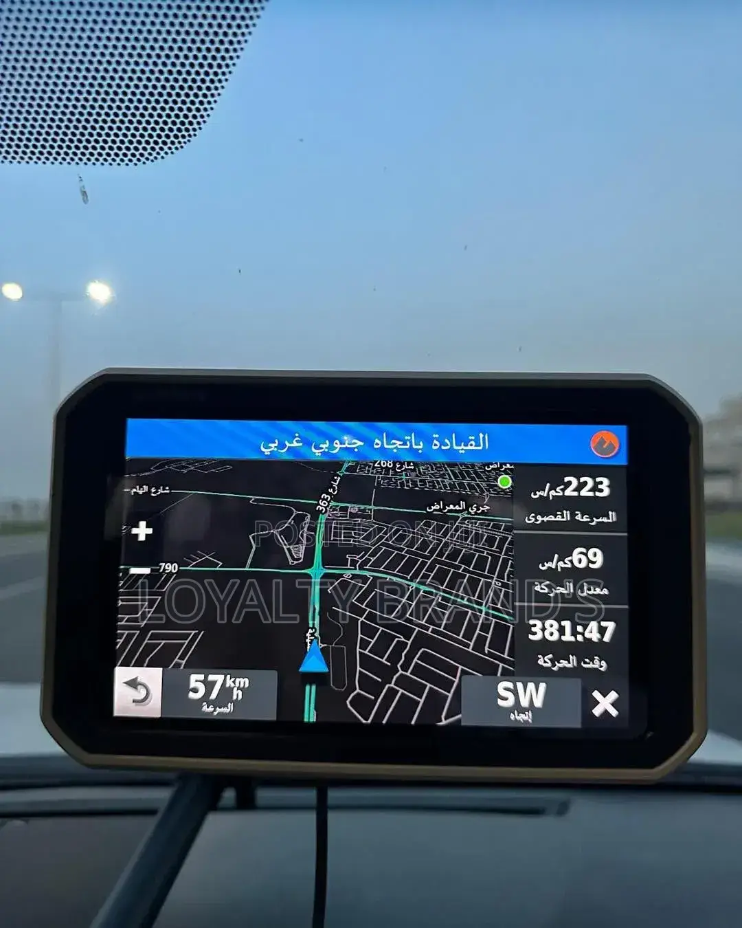 Garmin Overlander – Car GPS Navigation | Off-Road, Travel Adventure