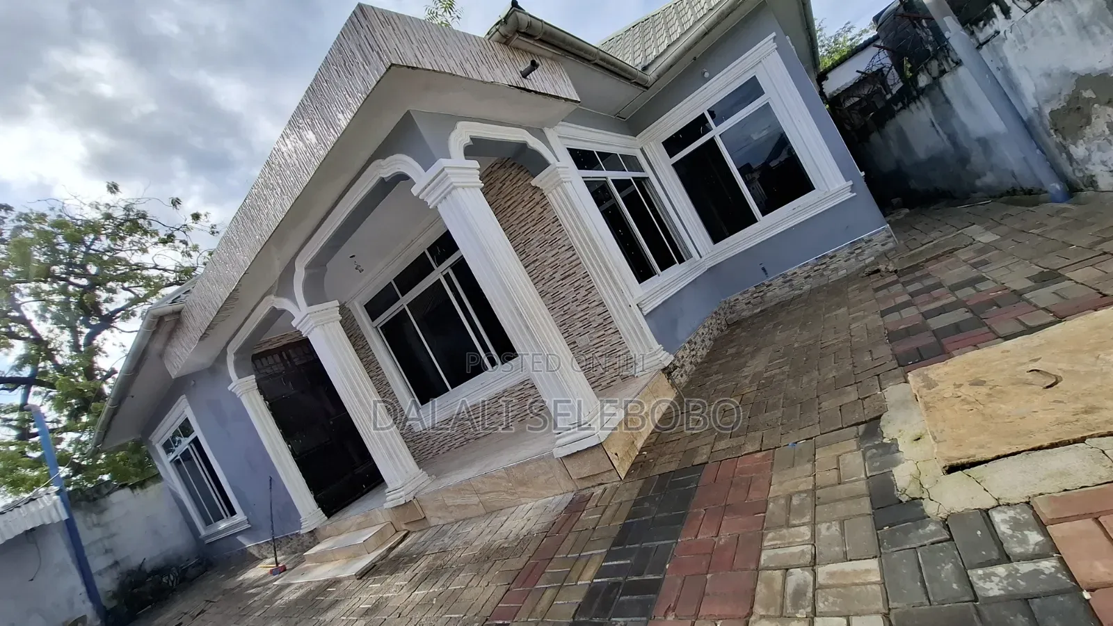 4bdrm Bungalow in Sinza Legho for rent