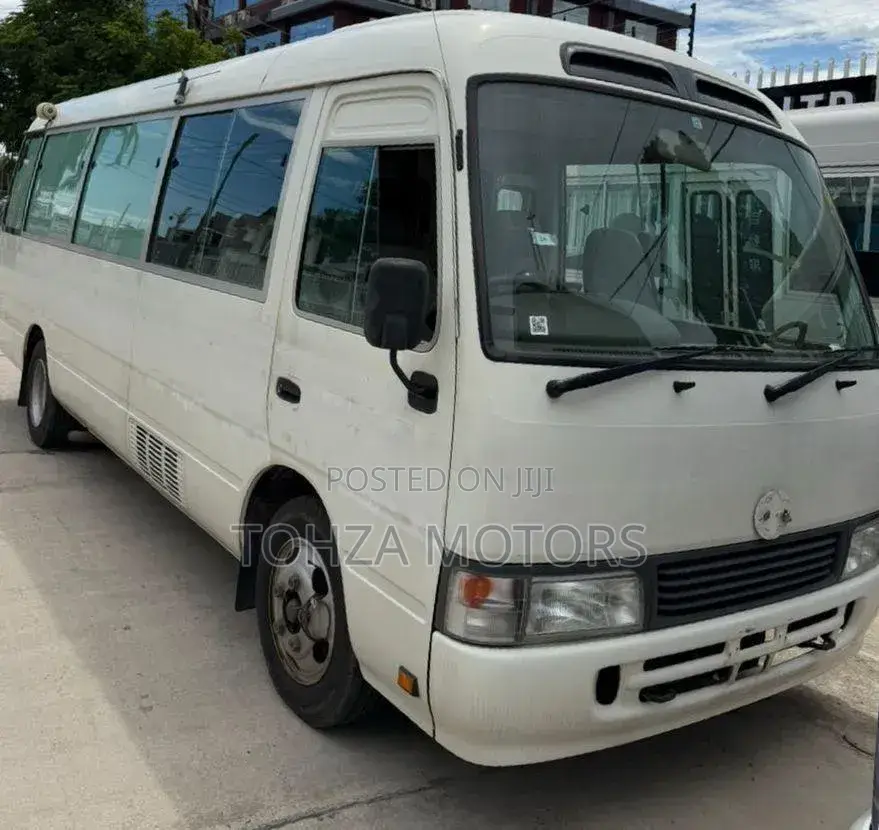 Toyota Coaster 2000 White