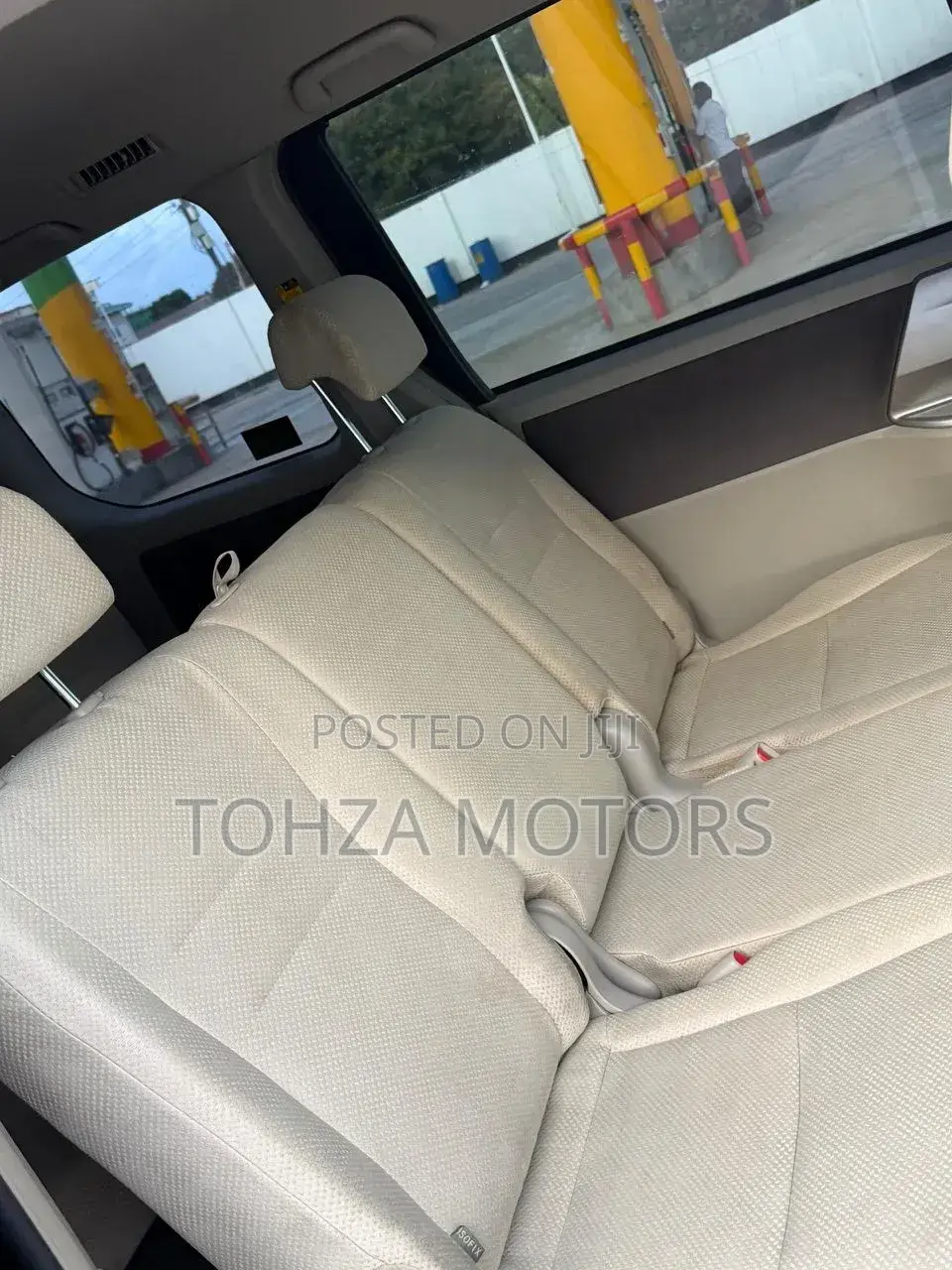 Toyota Coaster 2000 White