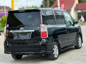 Toyota Noah 2008 Black