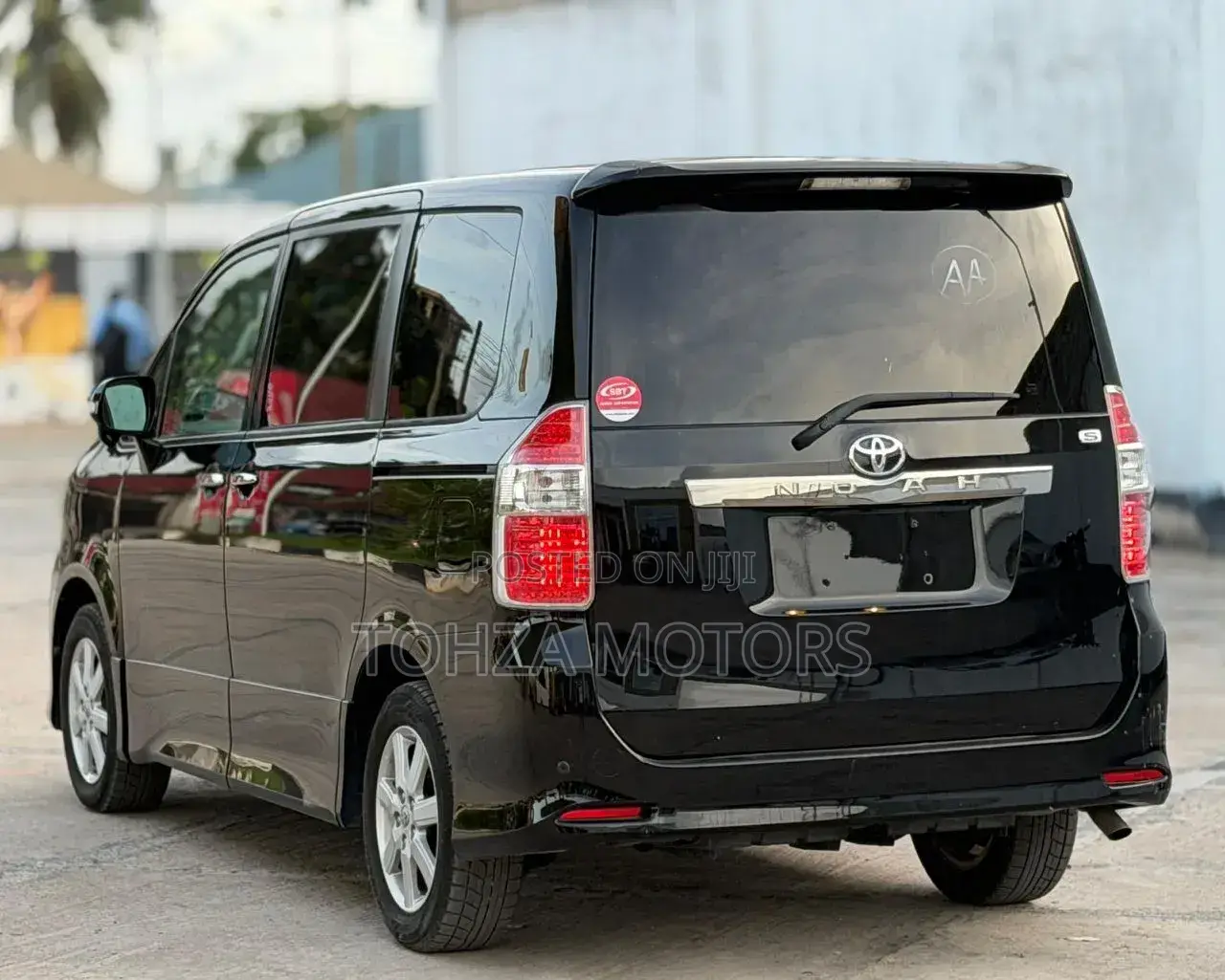 Toyota Noah 2008 Black