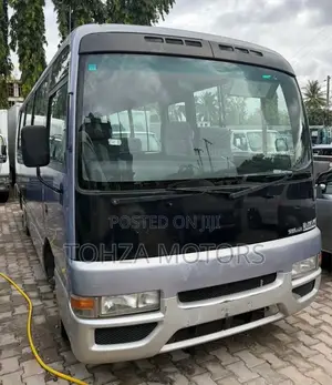 Nissan Civilian 2002 White