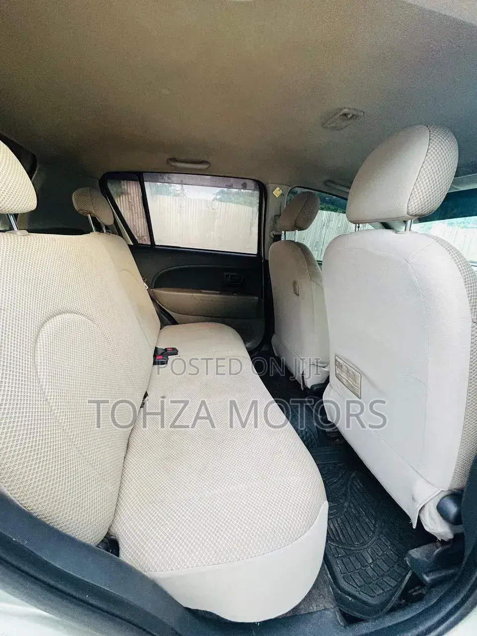 Nissan Civilian 2002 White
