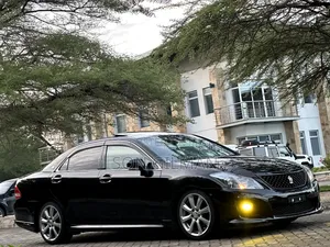 Toyota Crown 2009 Black