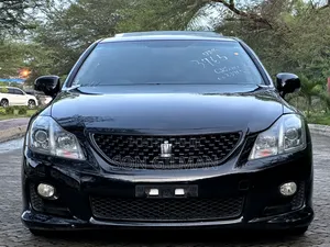 Toyota Crown 2009 Black
