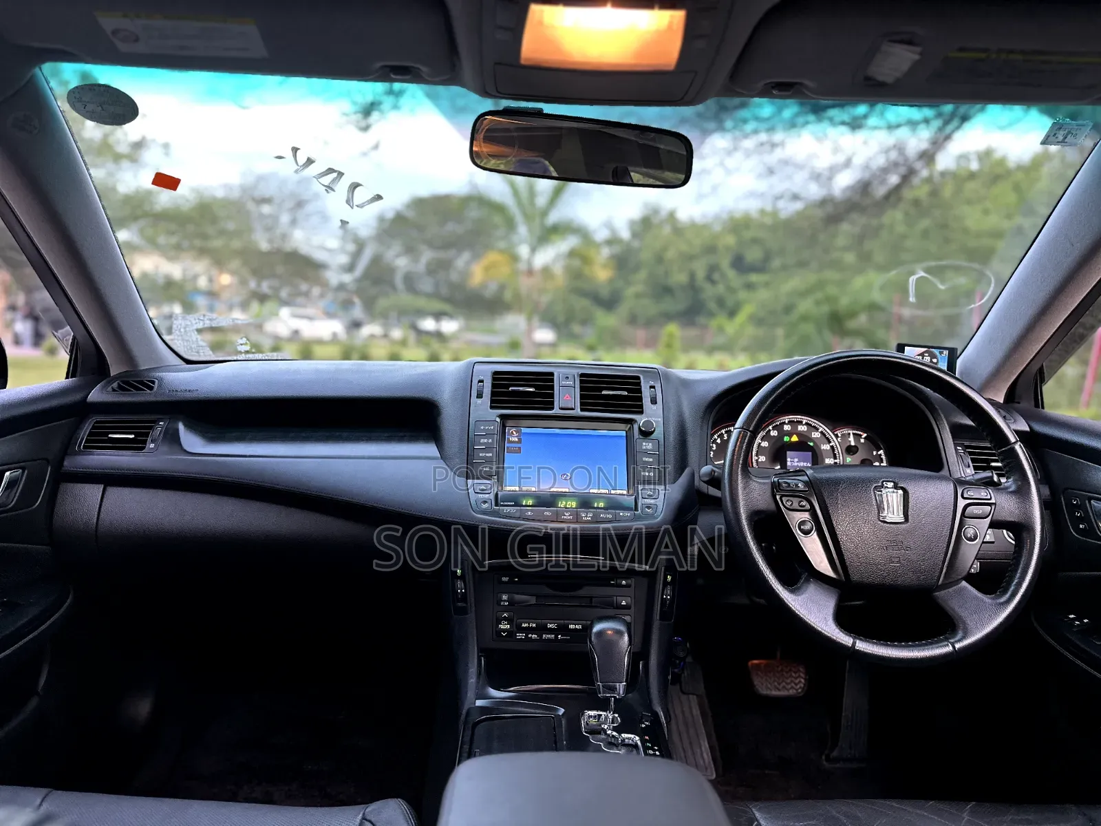 Toyota Crown 2009 Black