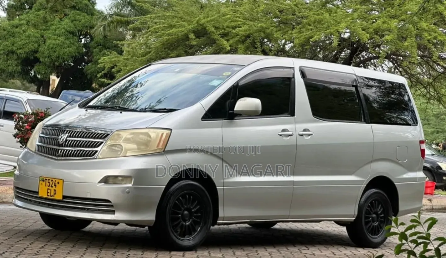 Toyota Alphard 2004 Silver