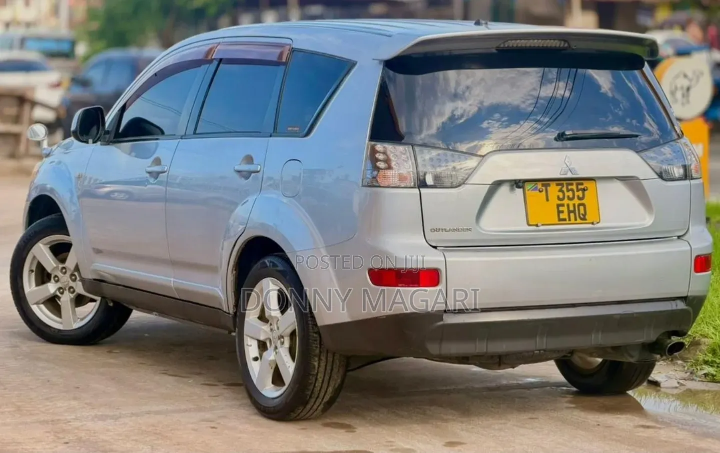 Mitsubishi Outlander 2010 Silver
