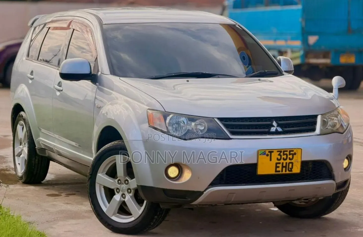 Mitsubishi Outlander 2010 Silver