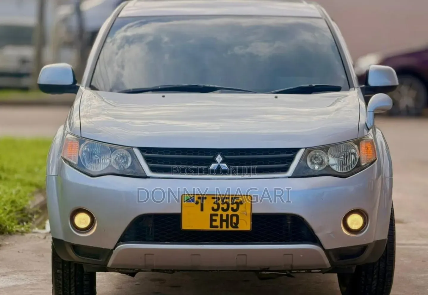 Mitsubishi Outlander 2010 Silver