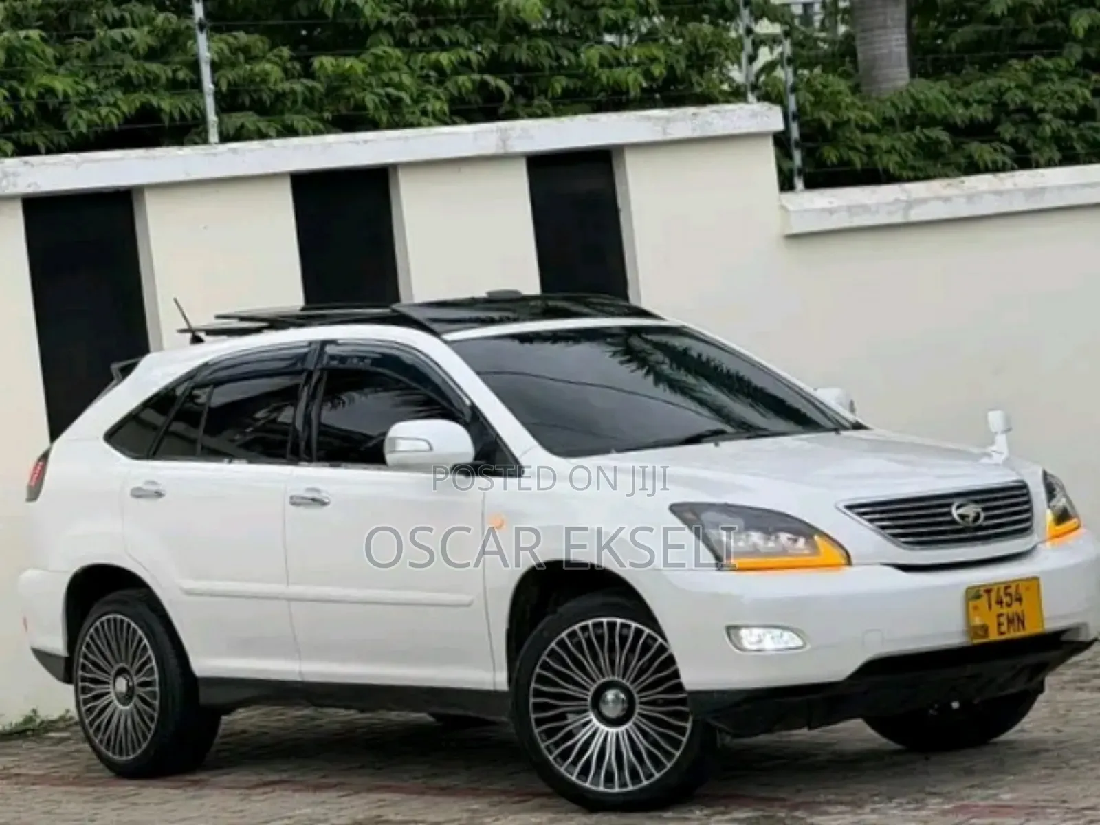 Toyota Harrier 2007 White