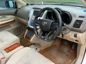 Toyota Harrier 2007 White