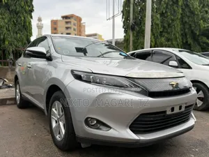 Toyota Harrier 2015 Silver