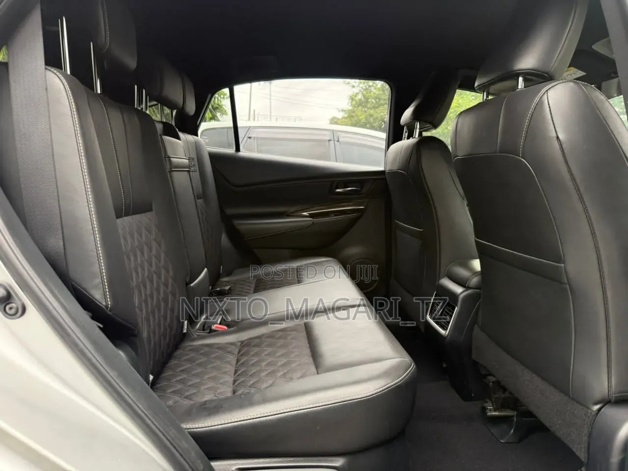 Toyota Harrier 2015 Silver