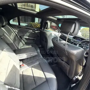 Mercedes-Benz E200 2010 Black