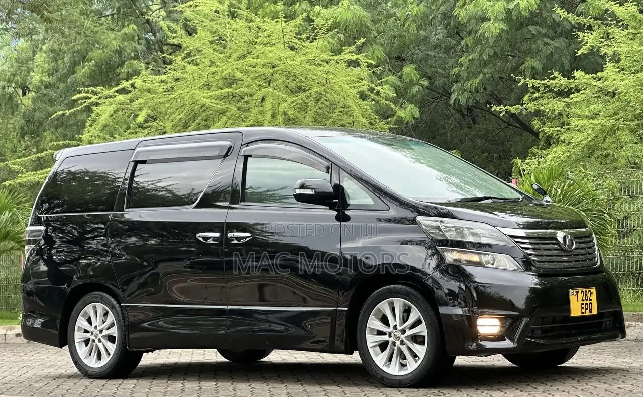 Toyota Vellfire 2009 Black