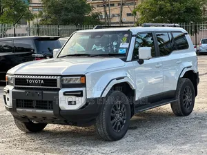 Toyota Land Cruiser Prado 2025 White