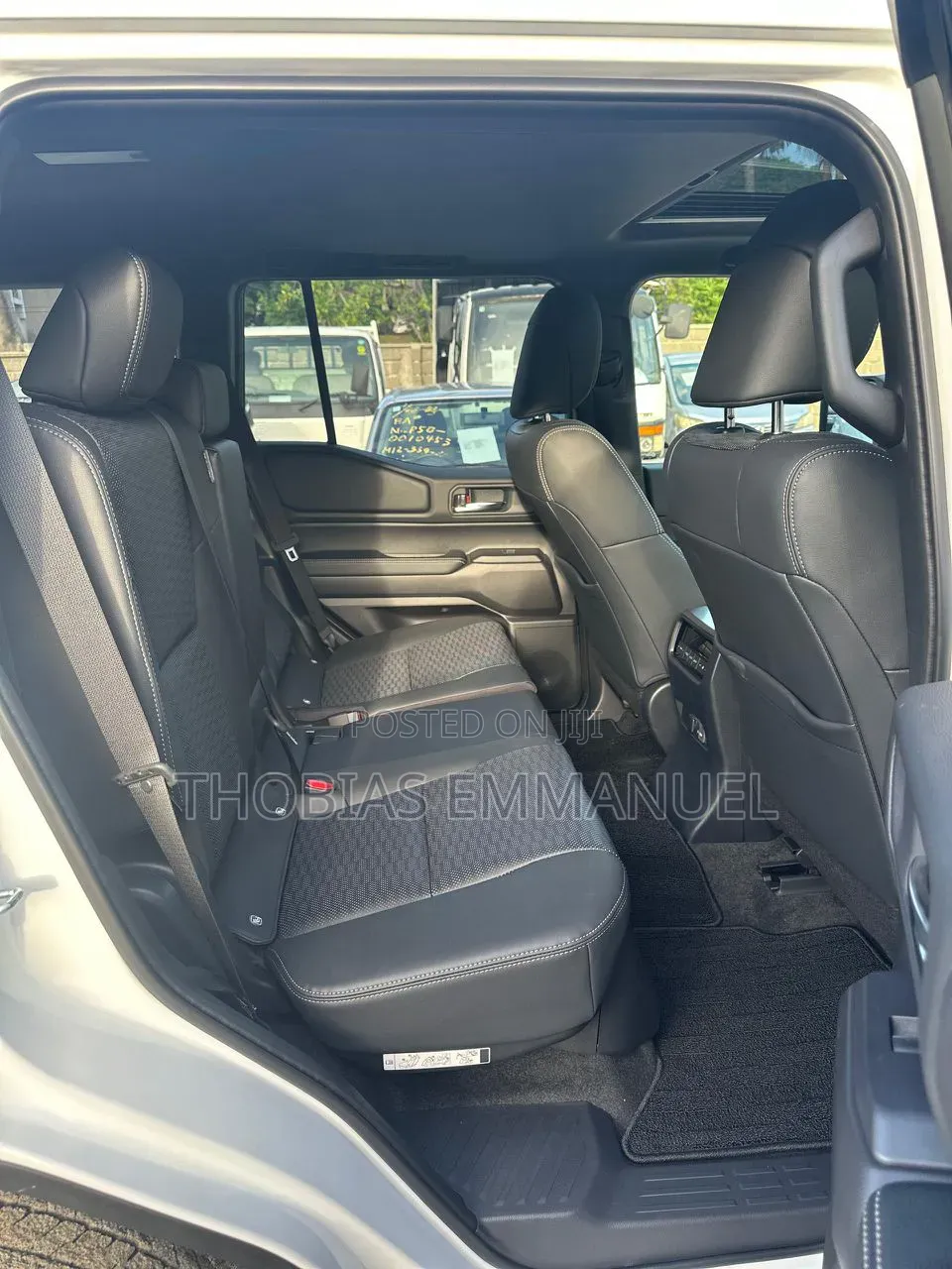 Toyota Land Cruiser Prado 2025 White