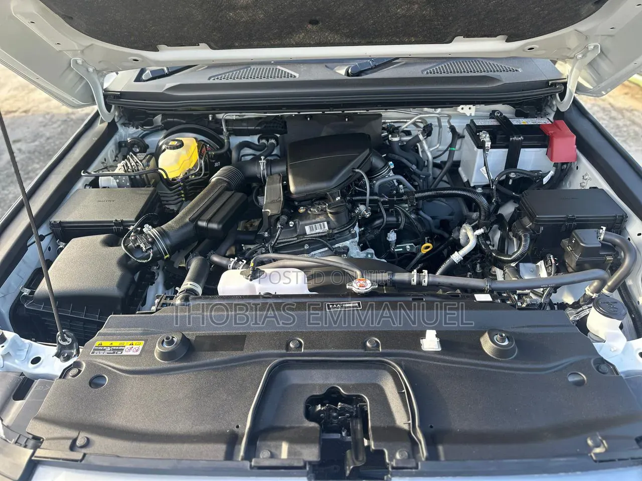 Toyota Land Cruiser Prado 2025 White