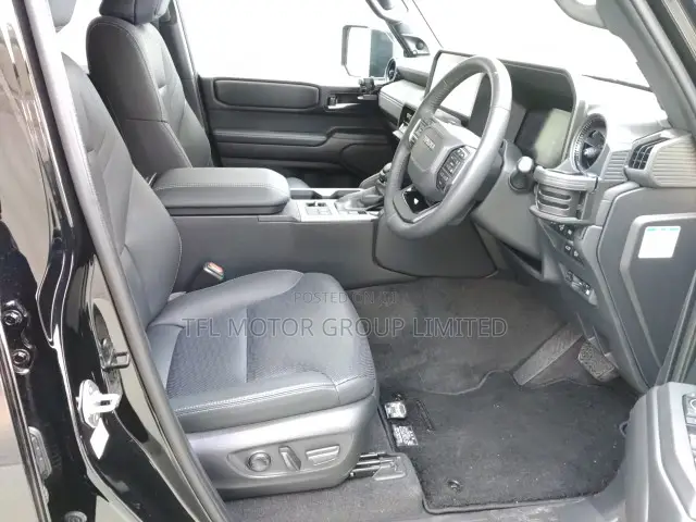 Toyota Land Cruiser LC250 2024 Black