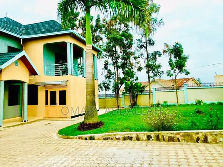 3bdrm Apartment in Ilala, Kinyerezi for rent
