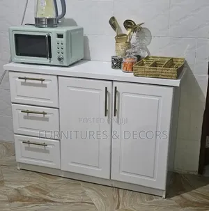 Looking for Designed Kitchen Cabinet? Let Us Make It for You