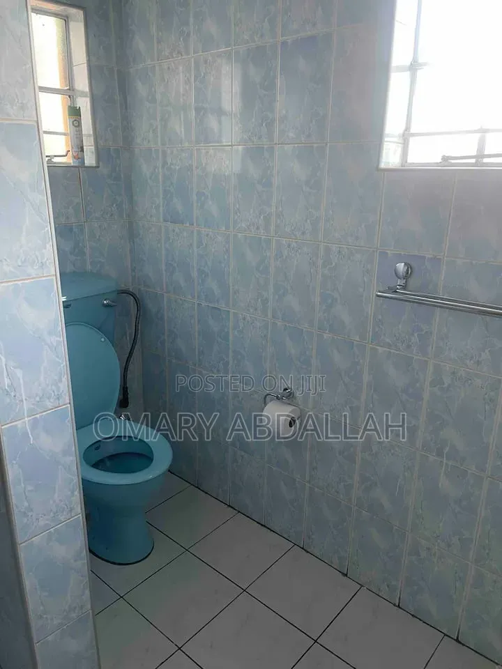 3bdrm Apartment in Ilala, Kinyerezi for rent